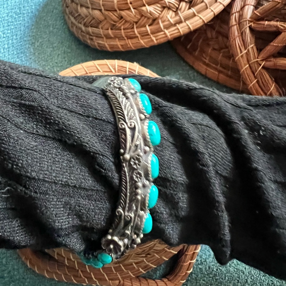 Dainty turquoise bracelet Morocco